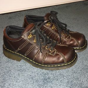 Dr Martens men’s leather lace up brown shoe size 9